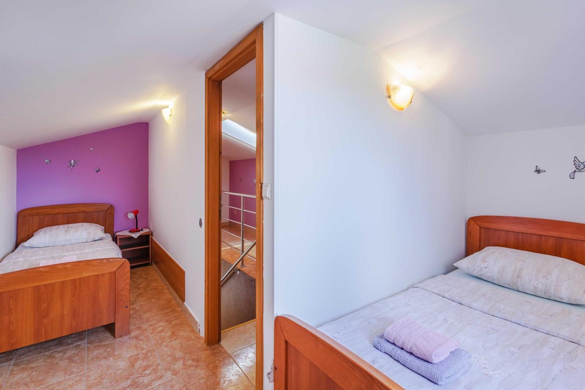 Apartments Rose Čižići Eksteriør billede