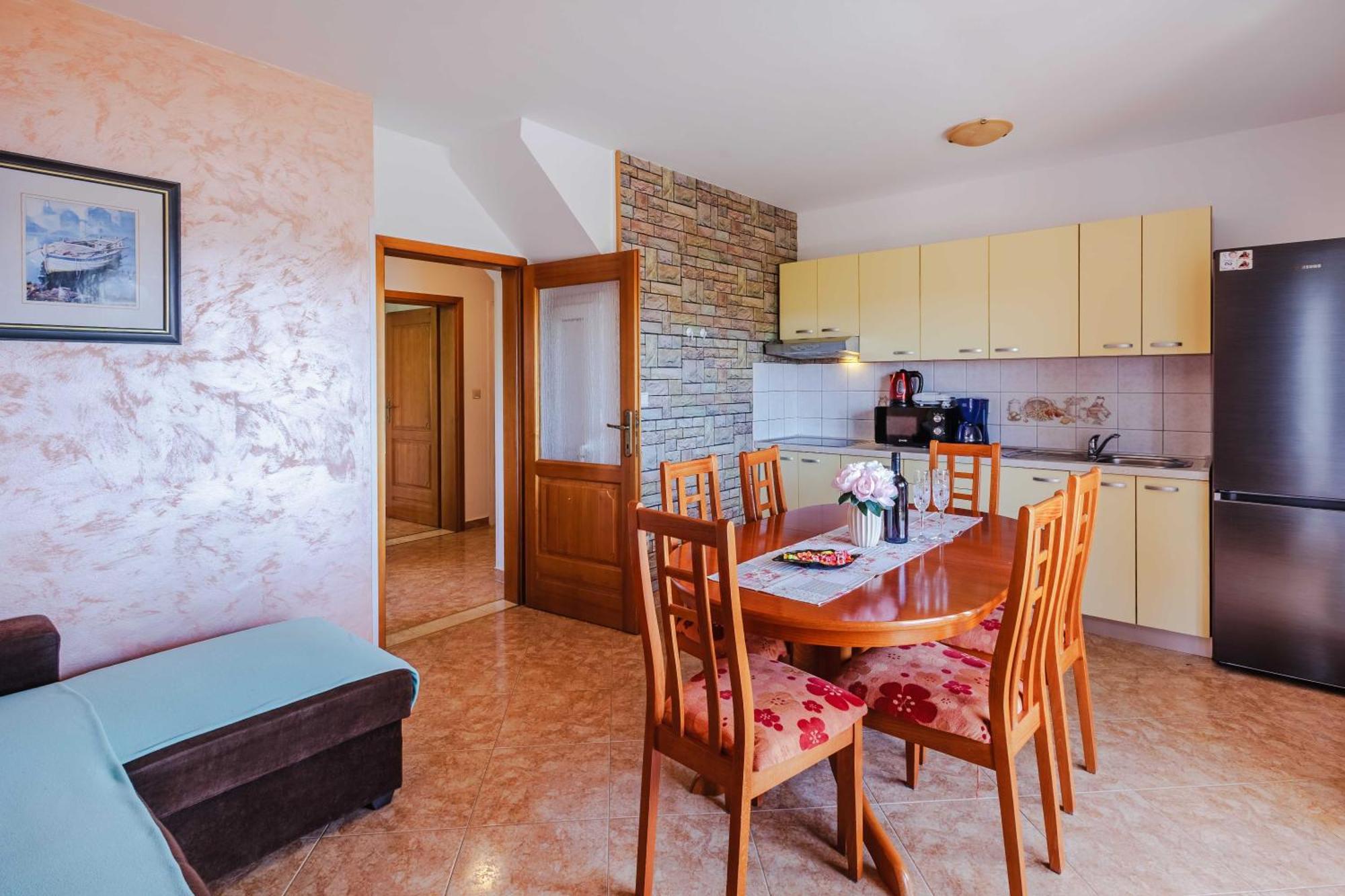 Apartments Rose Čižići Eksteriør billede